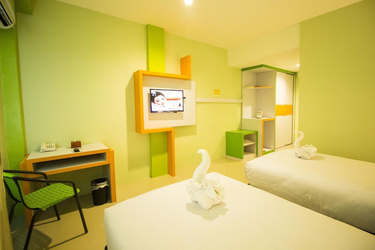 Hannah Hotel Syariah Painan Buitenkant foto